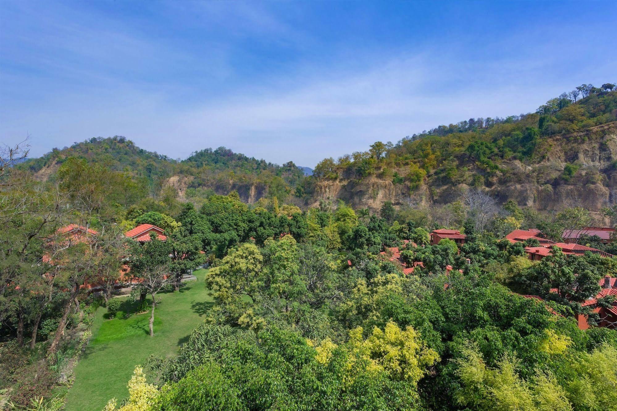 Taj Corbett Resort And Spa Uttarakhand Rámnagar Kültér fotó