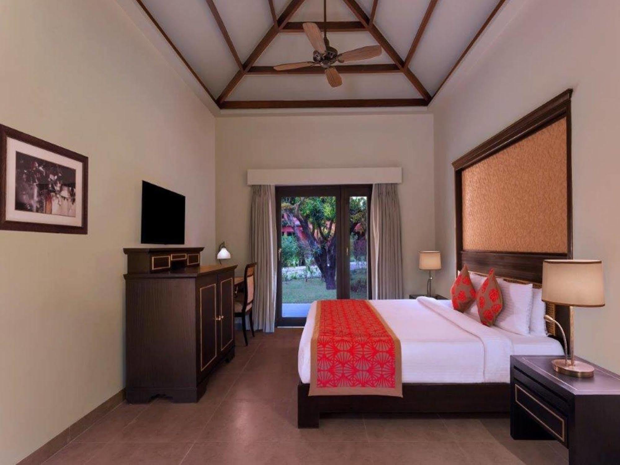 Taj Corbett Resort And Spa Uttarakhand Rámnagar Kültér fotó