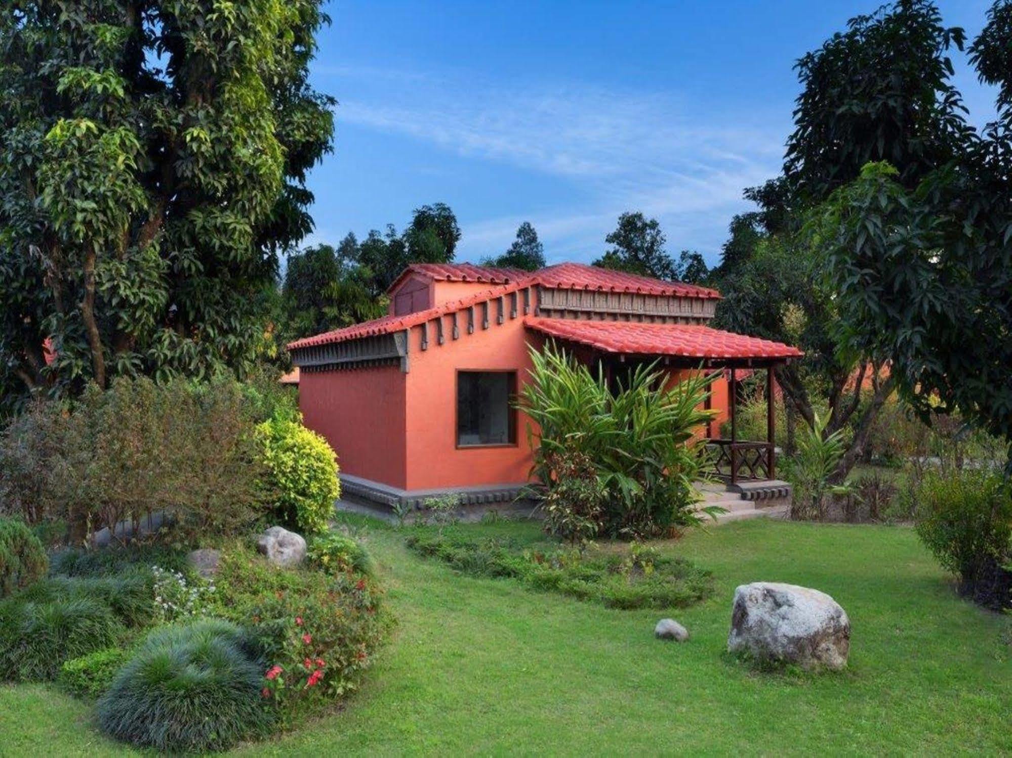 Taj Corbett Resort And Spa Uttarakhand Rámnagar Kültér fotó