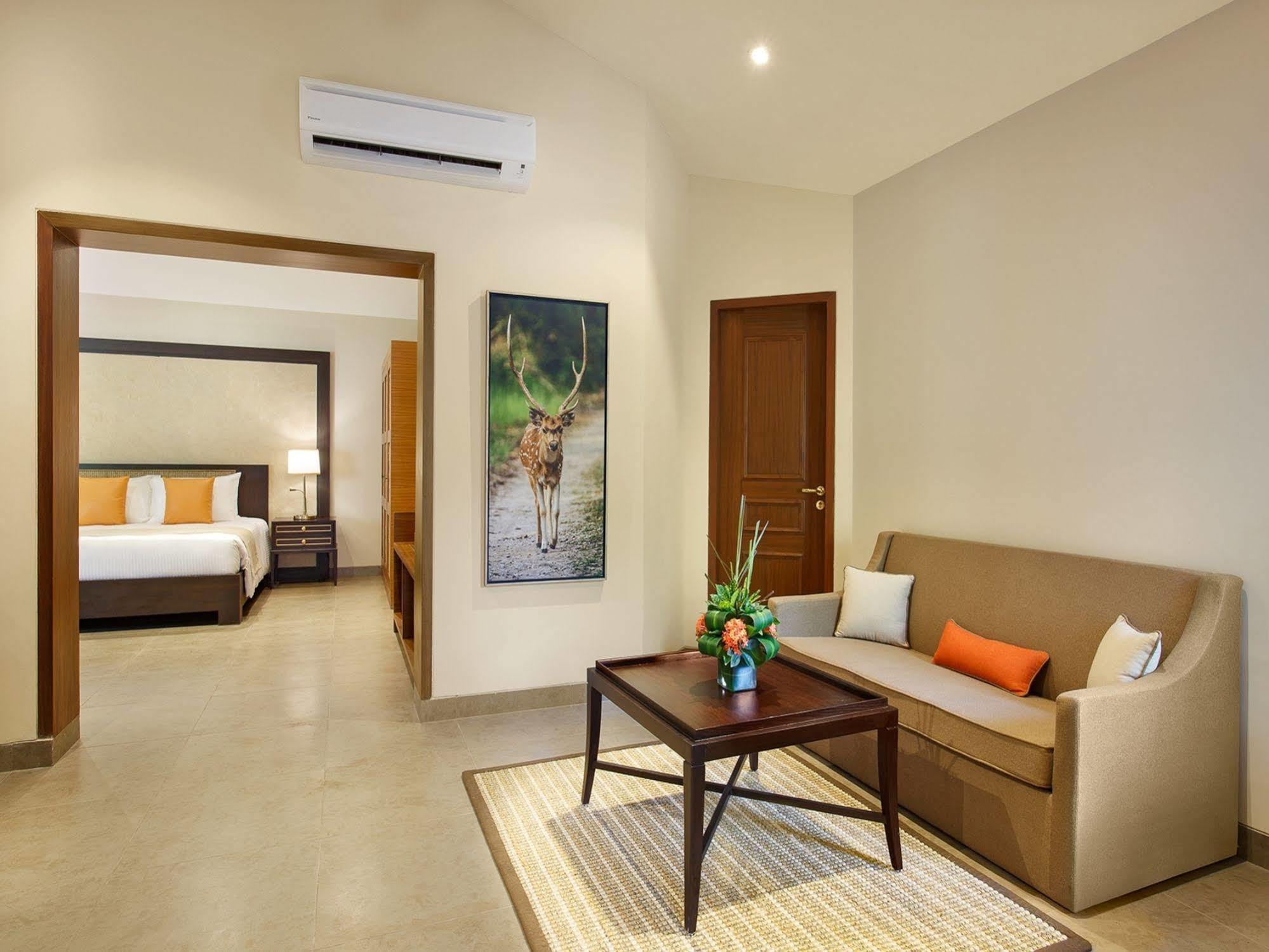Taj Corbett Resort And Spa Uttarakhand Rámnagar Kültér fotó