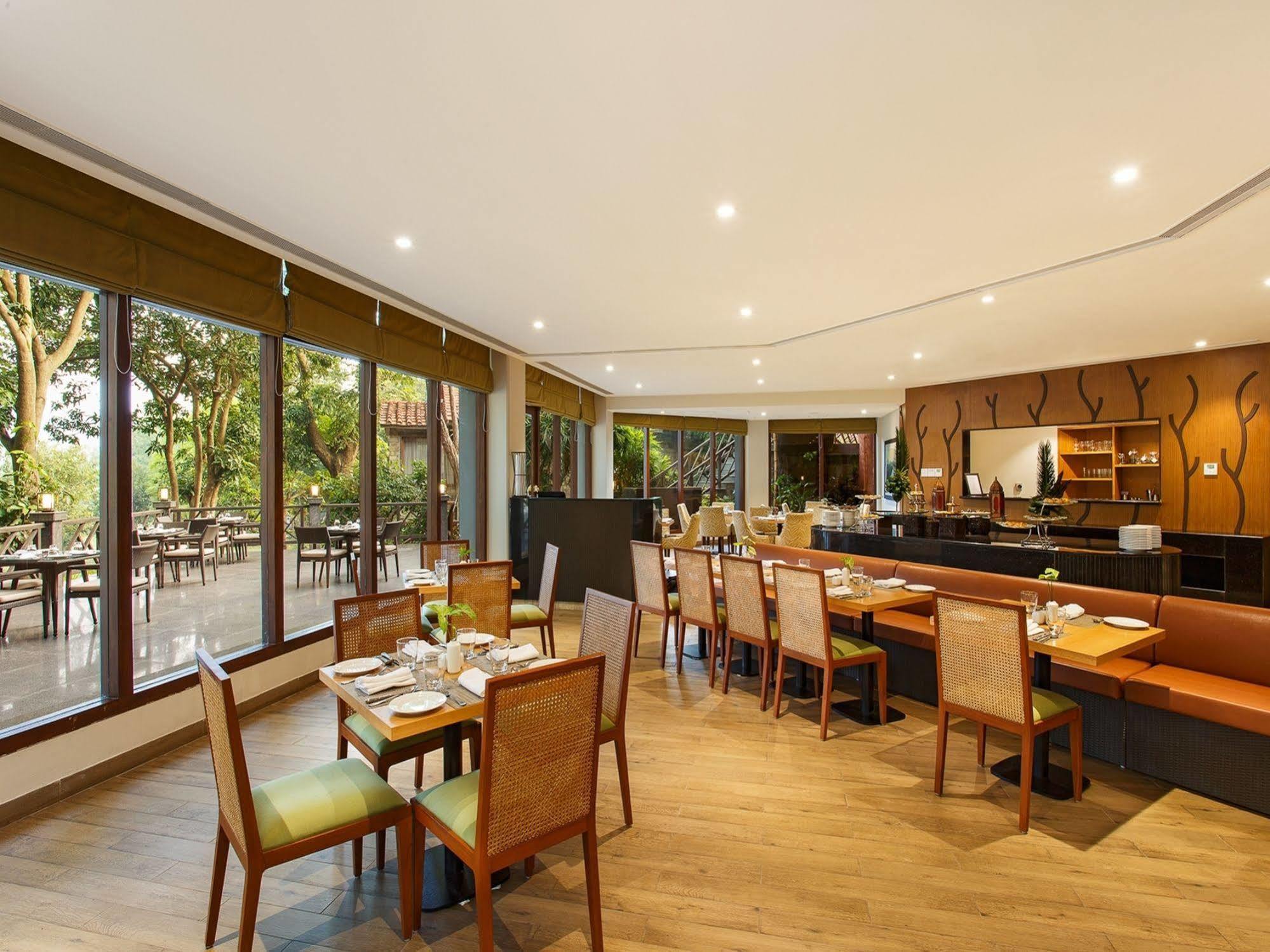 Taj Corbett Resort And Spa Uttarakhand Rámnagar Kültér fotó
